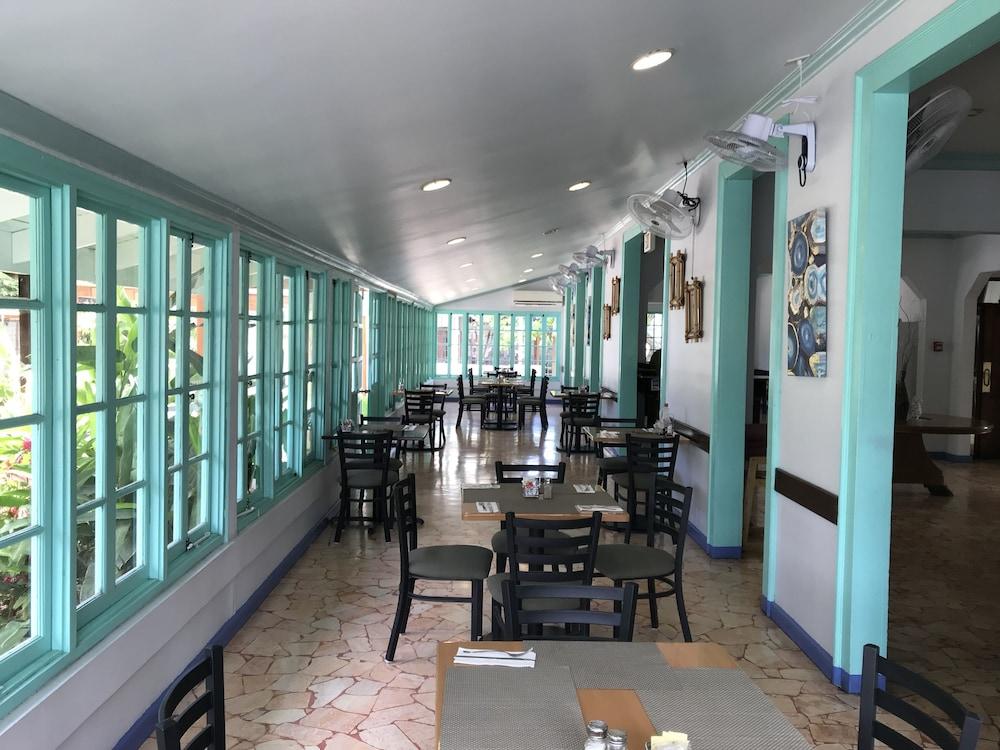Toby'S Resort Montego Bay Ngoại thất bức ảnh