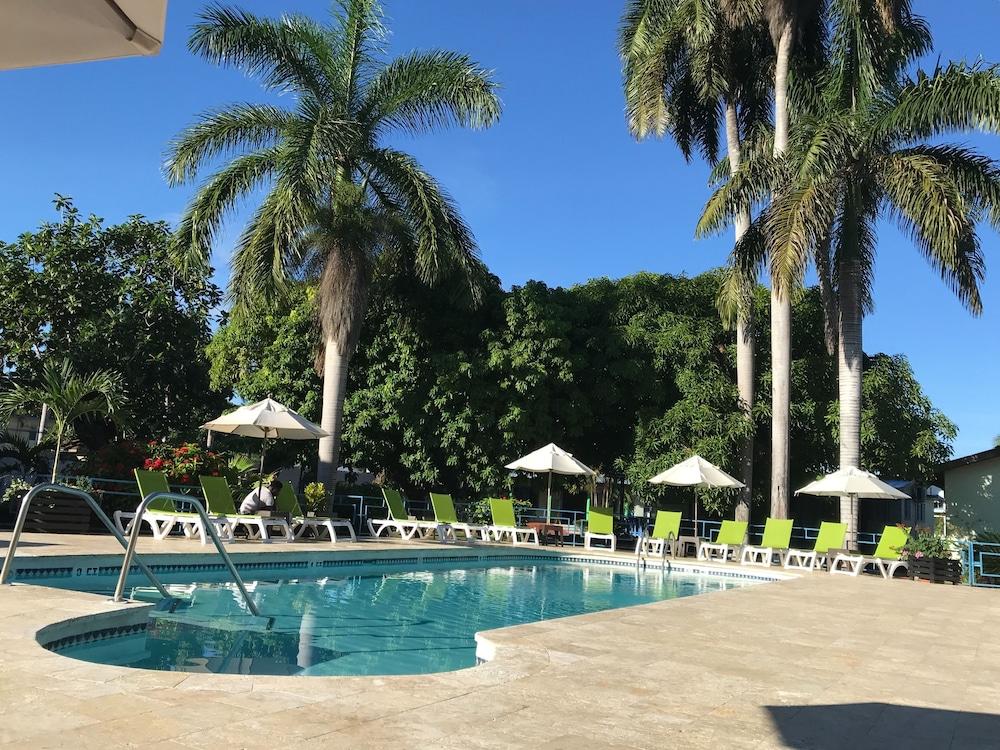 Toby'S Resort Montego Bay Ngoại thất bức ảnh
