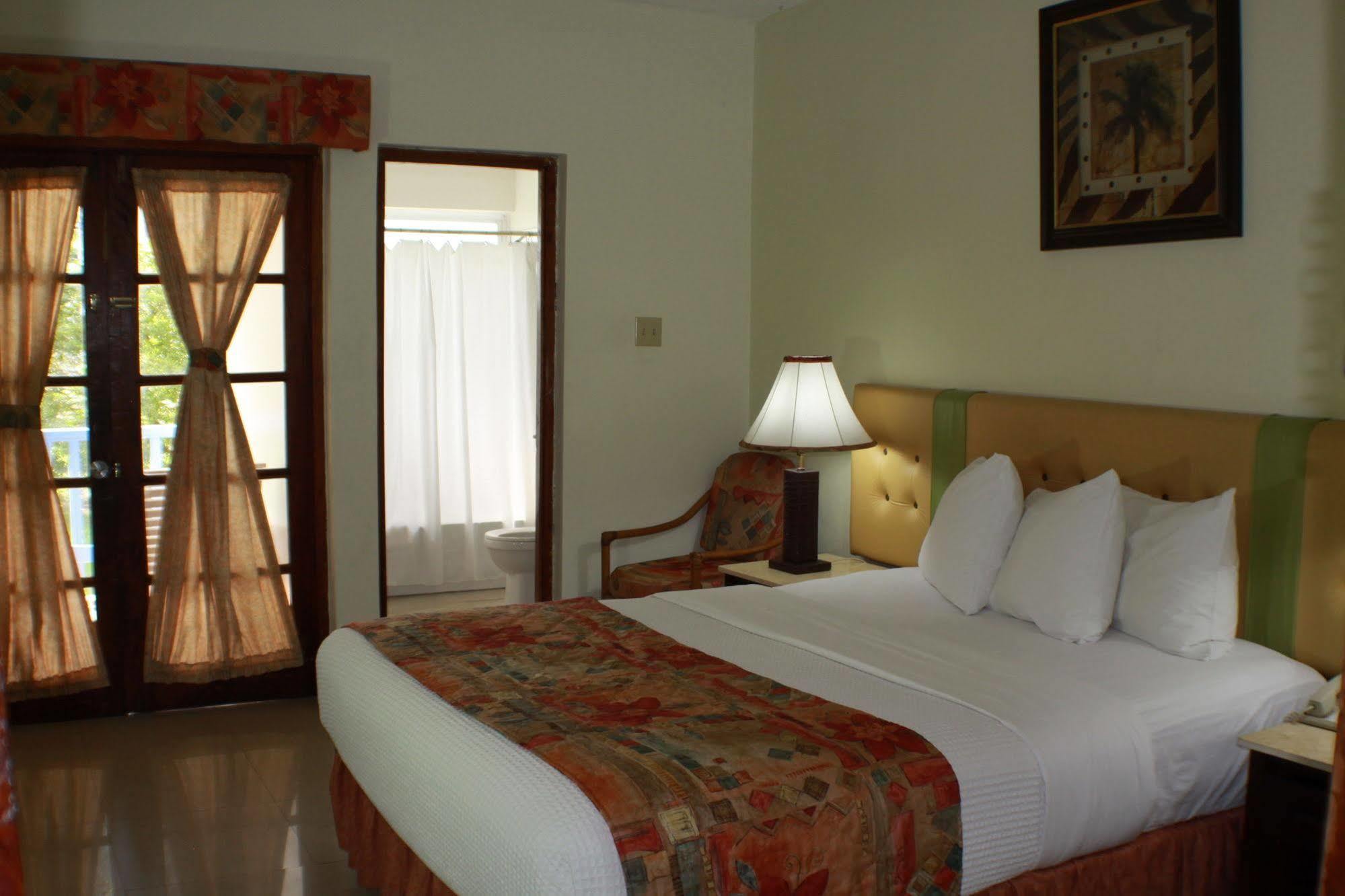 Toby'S Resort Montego Bay Ngoại thất bức ảnh